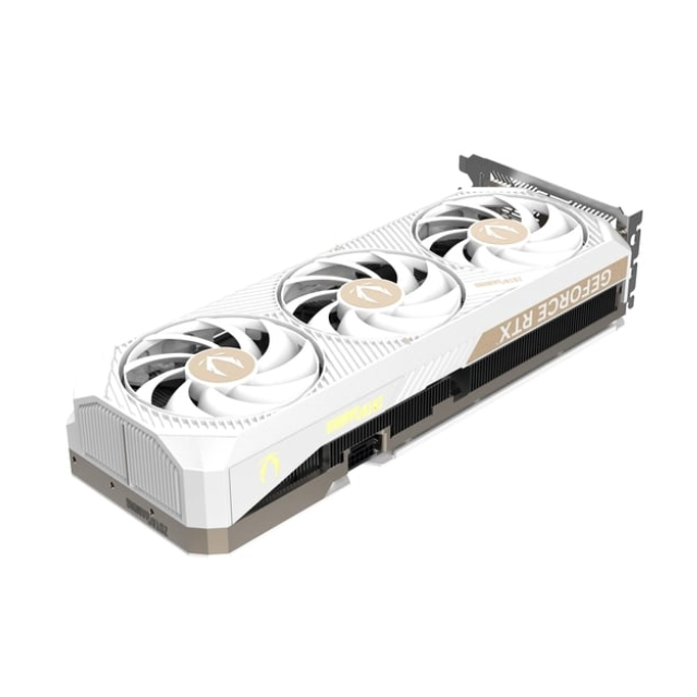 Tarjeta de Video Zotac NVIDIA GeForce RTX 5070 Ti Solid Core OC White Edition, 16GB 256-bit GDDR7, PCI Express x16 5.0